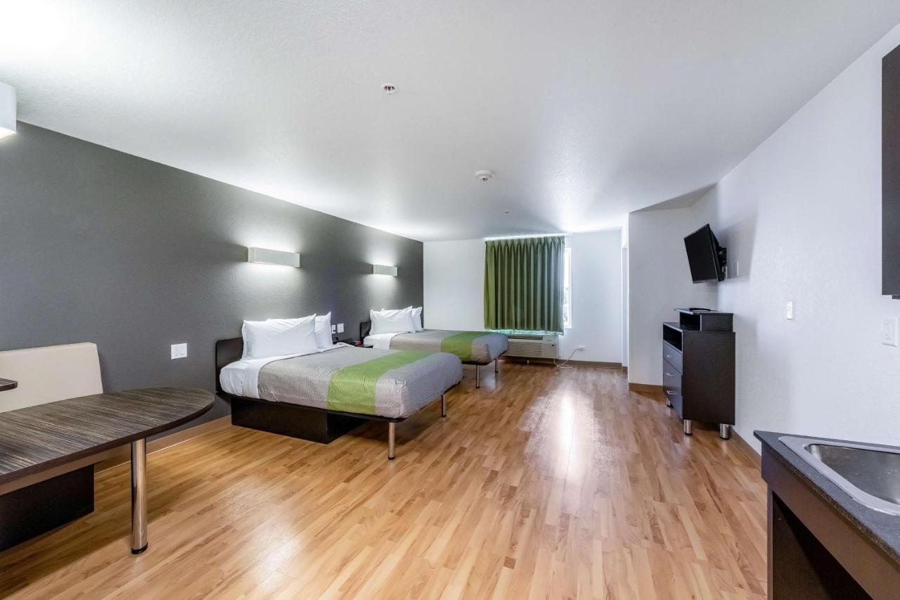 6-san Marcos, Tx 4*